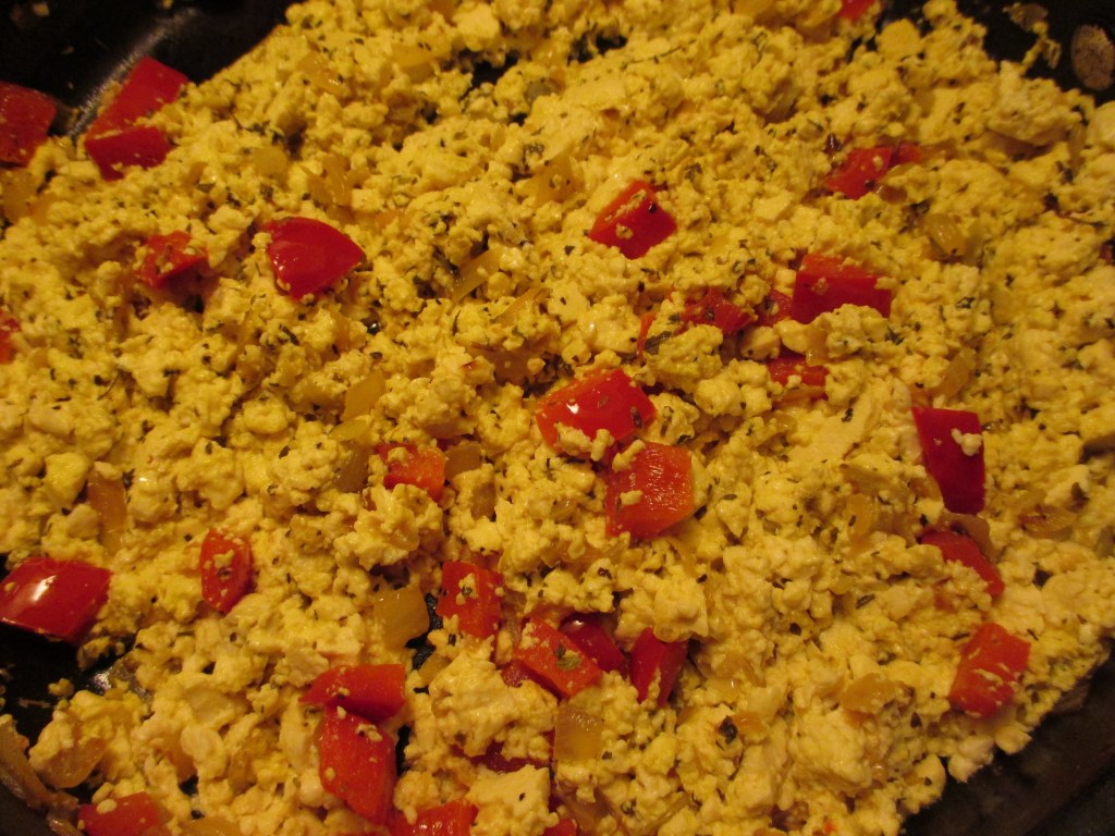 See how pretty the tofu looks with the turmeric?