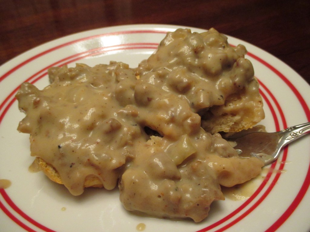 Classic Southern Low Fat Sausage Gravy Biscuits&nbsp;(Vegan)