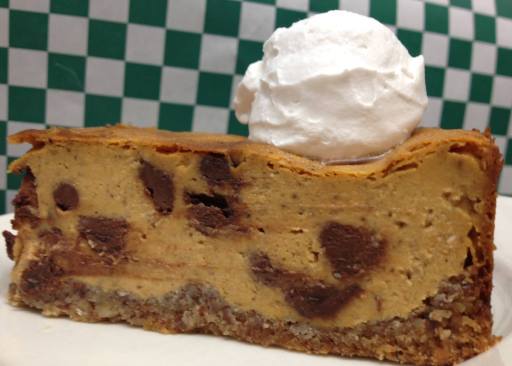 pumpkin chocolate chip cheesecake