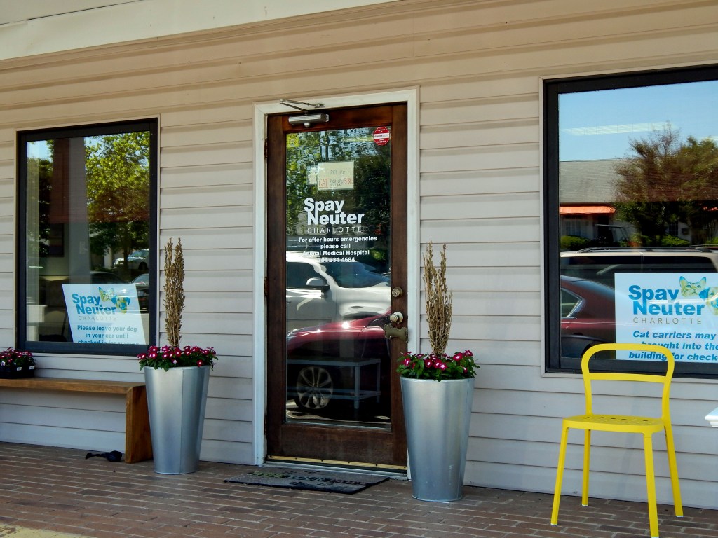 Front Entrance to Charlotte Spay Neuter