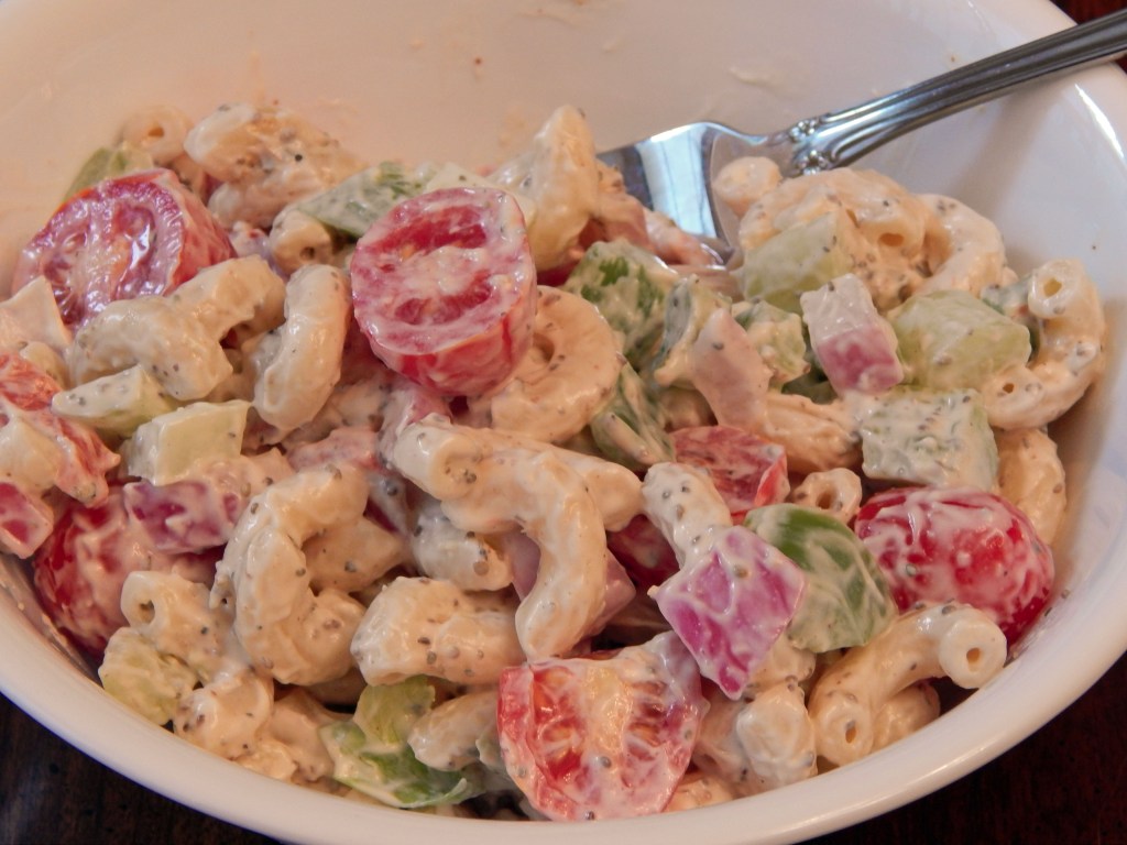 Classic Vegan Macaroni Salad