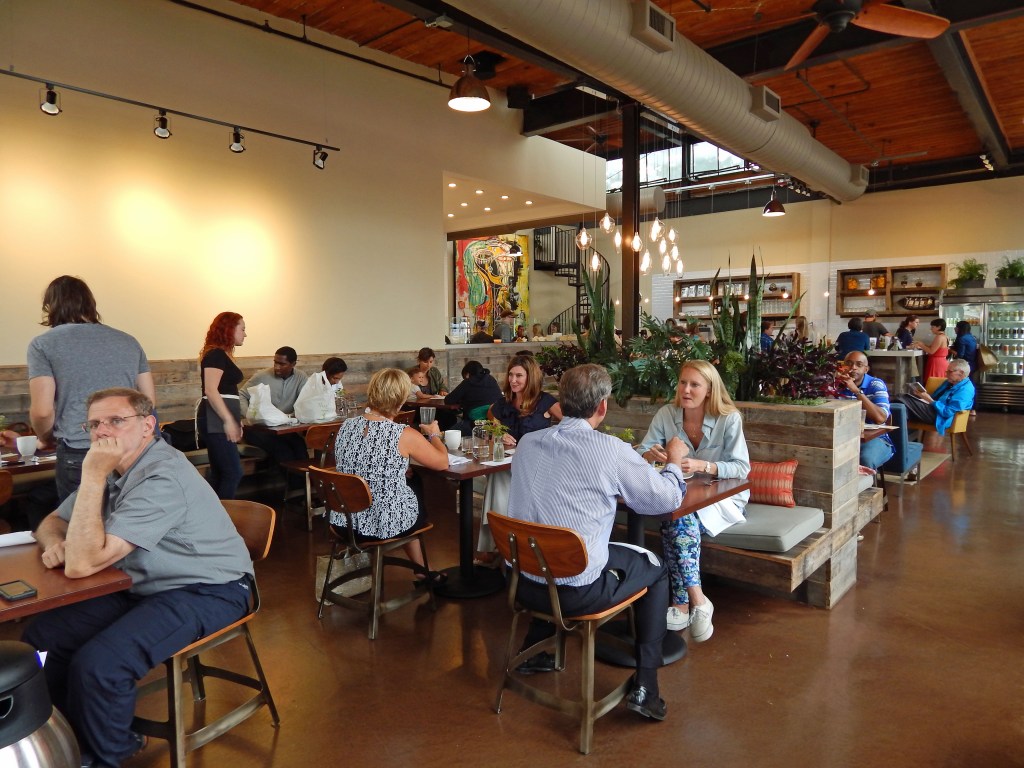 Inside Luna's Kitchen 1