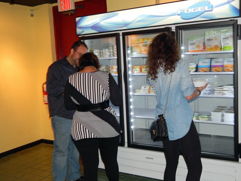 Bean Market Customers