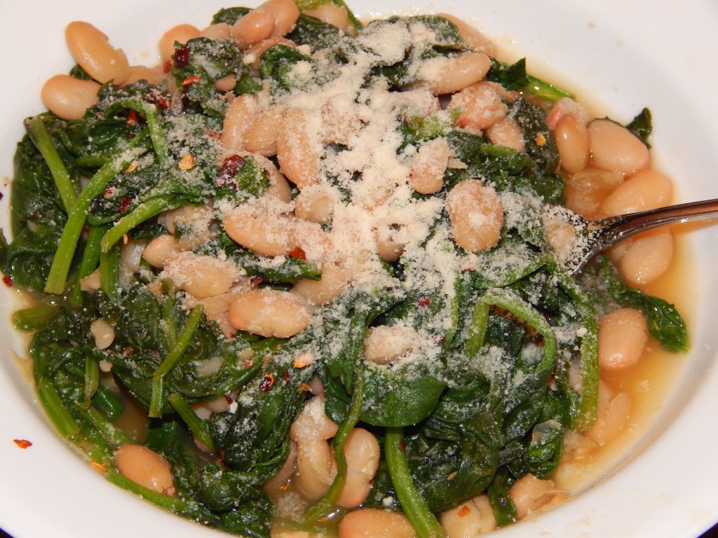Meatless Monday: Tuscan White Beans & Greens (Vegan, Gluten&nbsp;Free)