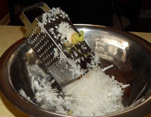 Grated Daikon Radish for Maki Ki Roti