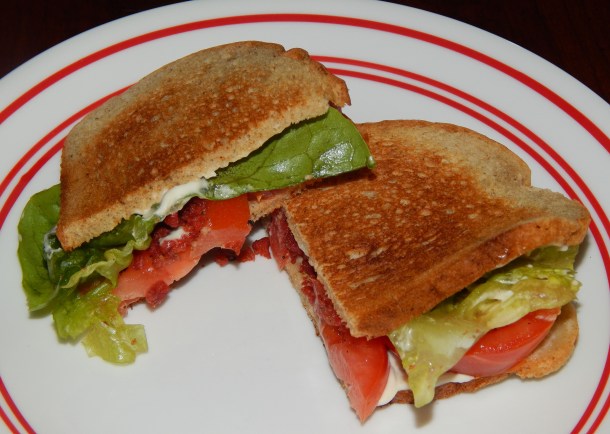 Vegan Tomato Sandwich