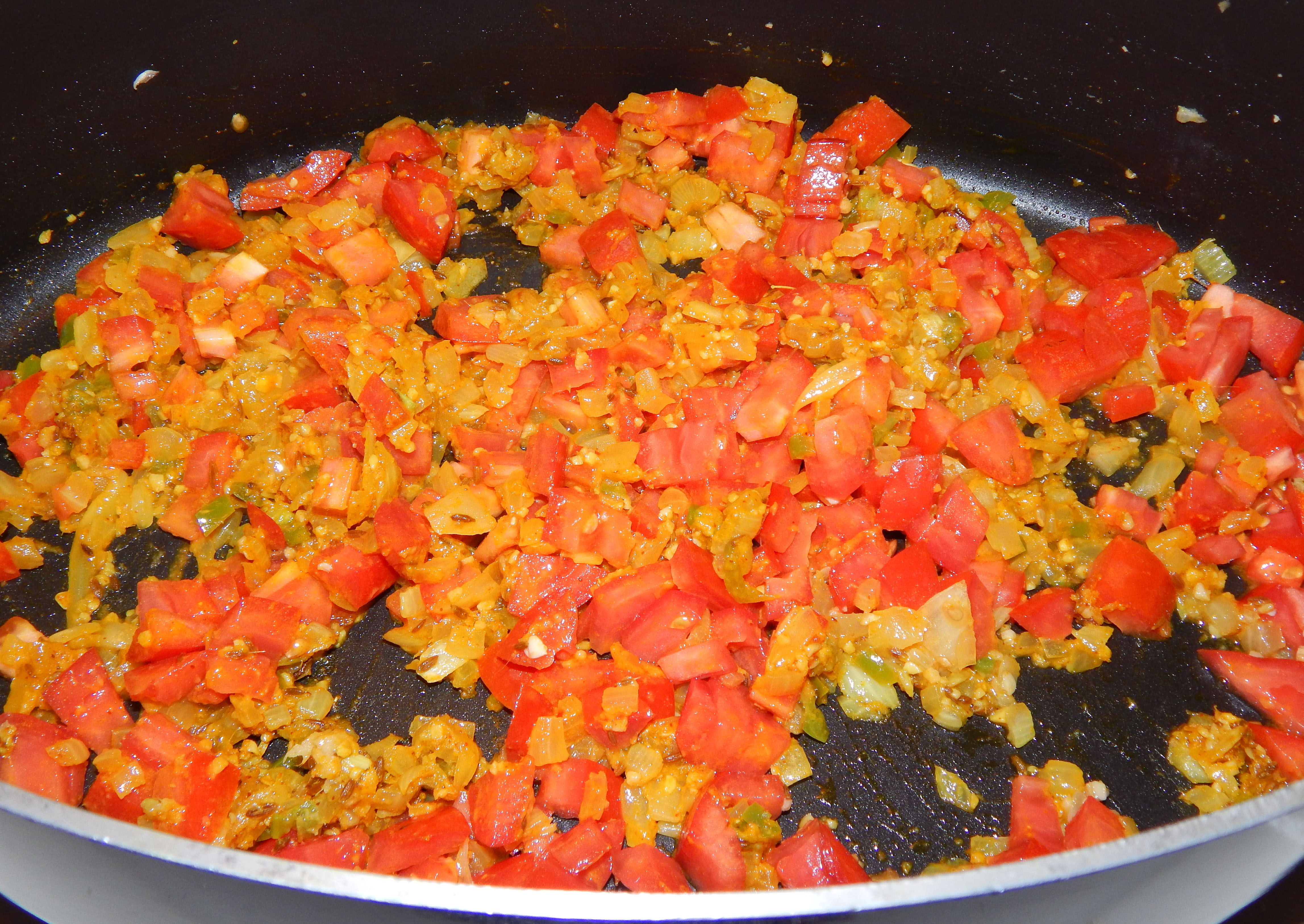 Baingan Aloo Tomatoes