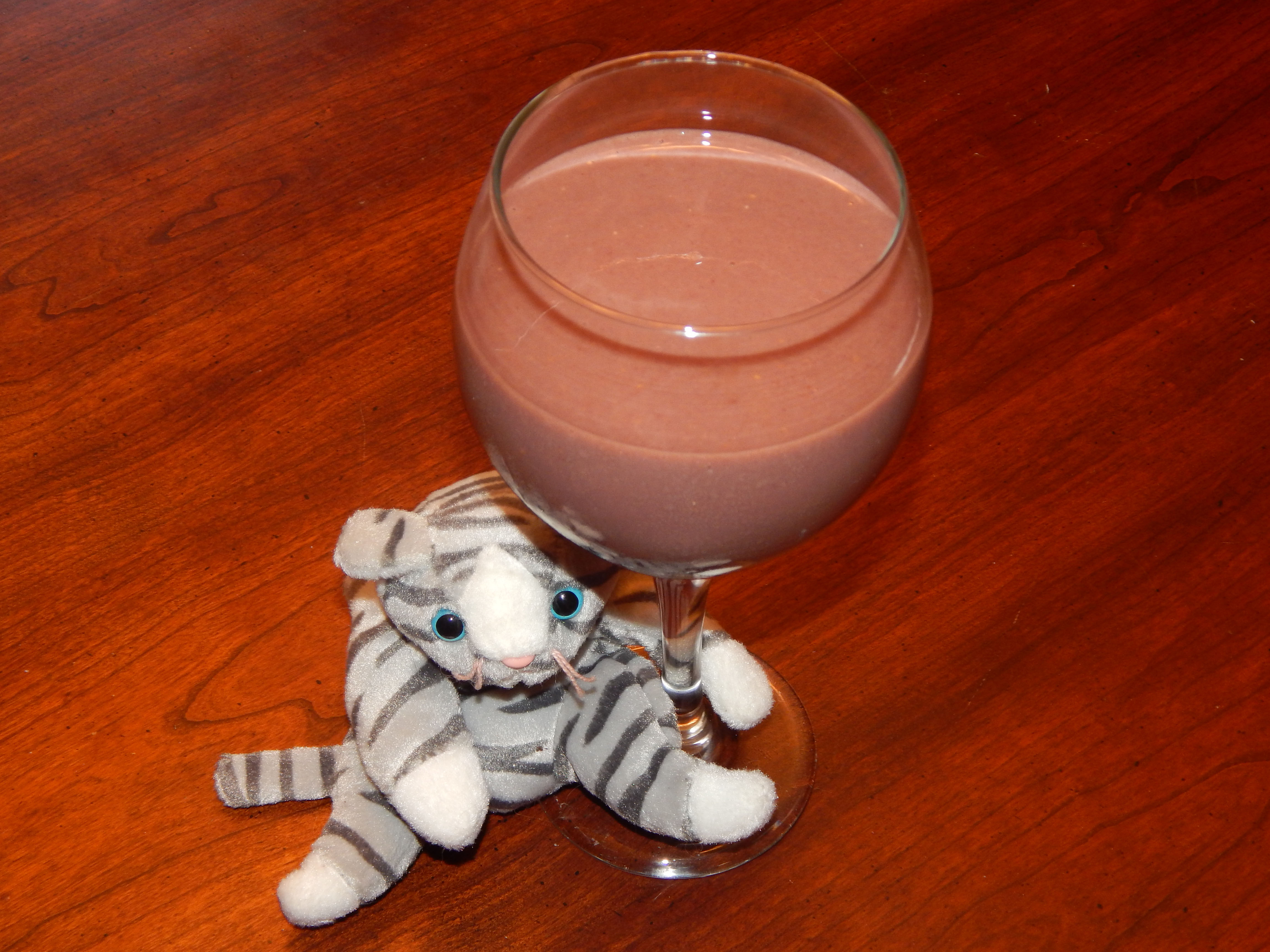 chocolate-strawberry-smoothie-2