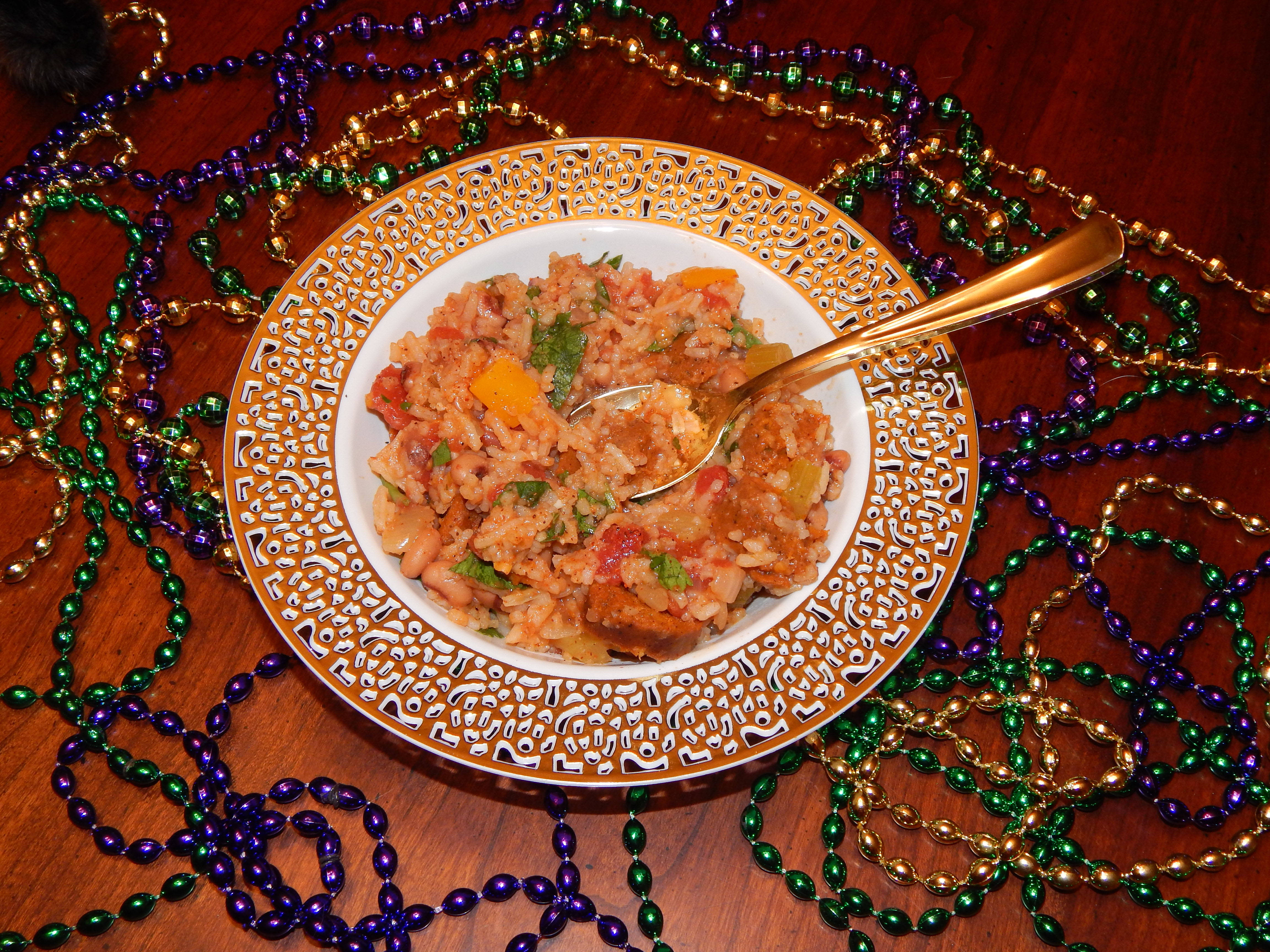 jambalaya-starting-to-eat