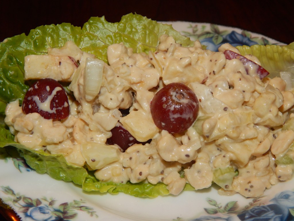 Tempeh “Chicken” Salad With Autumn Fruit And&nbsp;Nuts