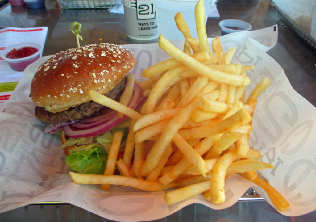 Burger 21 Restaurant Review (The Plant Based/Vegan&nbsp;Options)